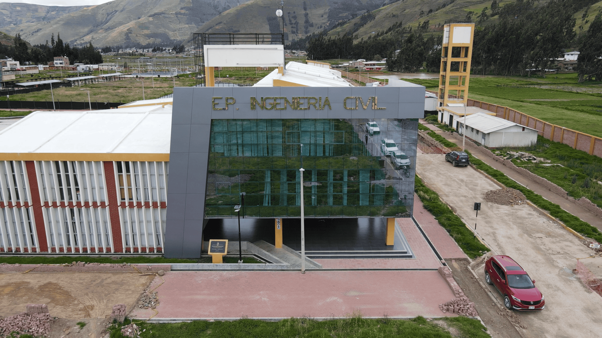 Escuela Profesional de Ingeniería